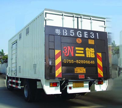 尾板材料選擇，鋁合金與鋼，哪個更結(jié)實？